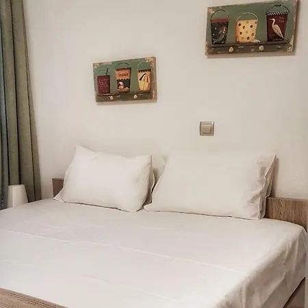 Estia, Cozy & Stylish - Elani Villa *