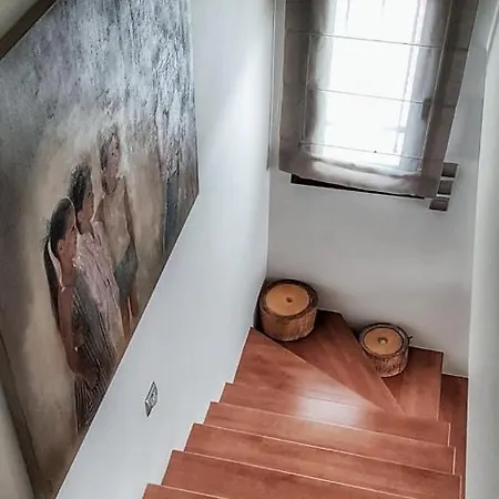 Estia, Cozy & Stylish - Elani Villa *