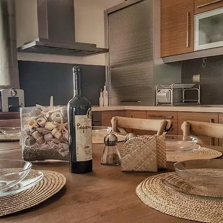 Villa Estia, Cozy & Stylish - Elani