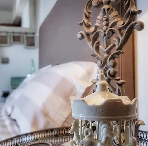 فيلة Estia, Cozy & Stylish - Elani سيفيري