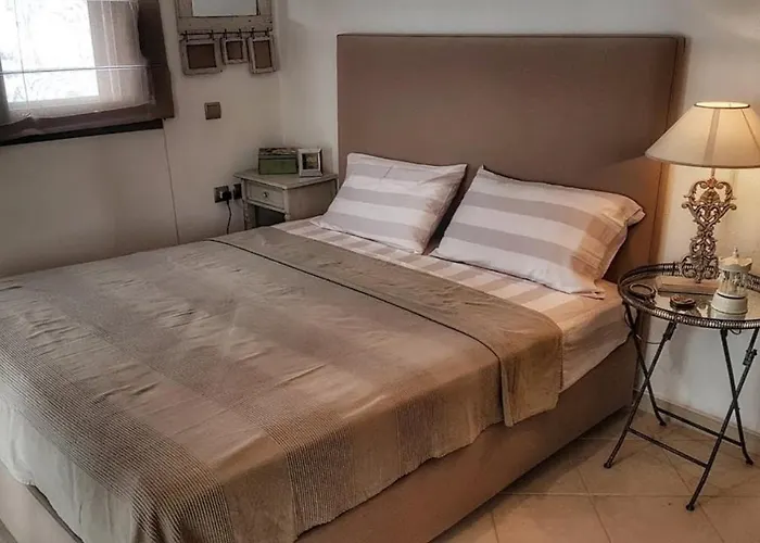 Estia, Cozy & Stylish - Elani * سيفيري